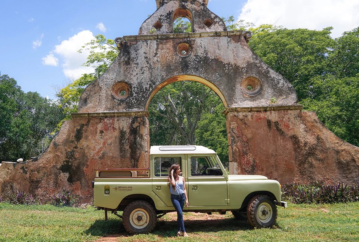 Step back in time with a Land Rover adventure through Uxmal, one of Yucatán’s most breathtaking archaeological sites. This off-road journey with Mayaland Adventures offers a unique way to explore ancient ruins, historic haciendas, and lush jungle landscapes. A must-do experience for history lovers and adventure seekers visiting Mexico’s Yucatán Peninsula.